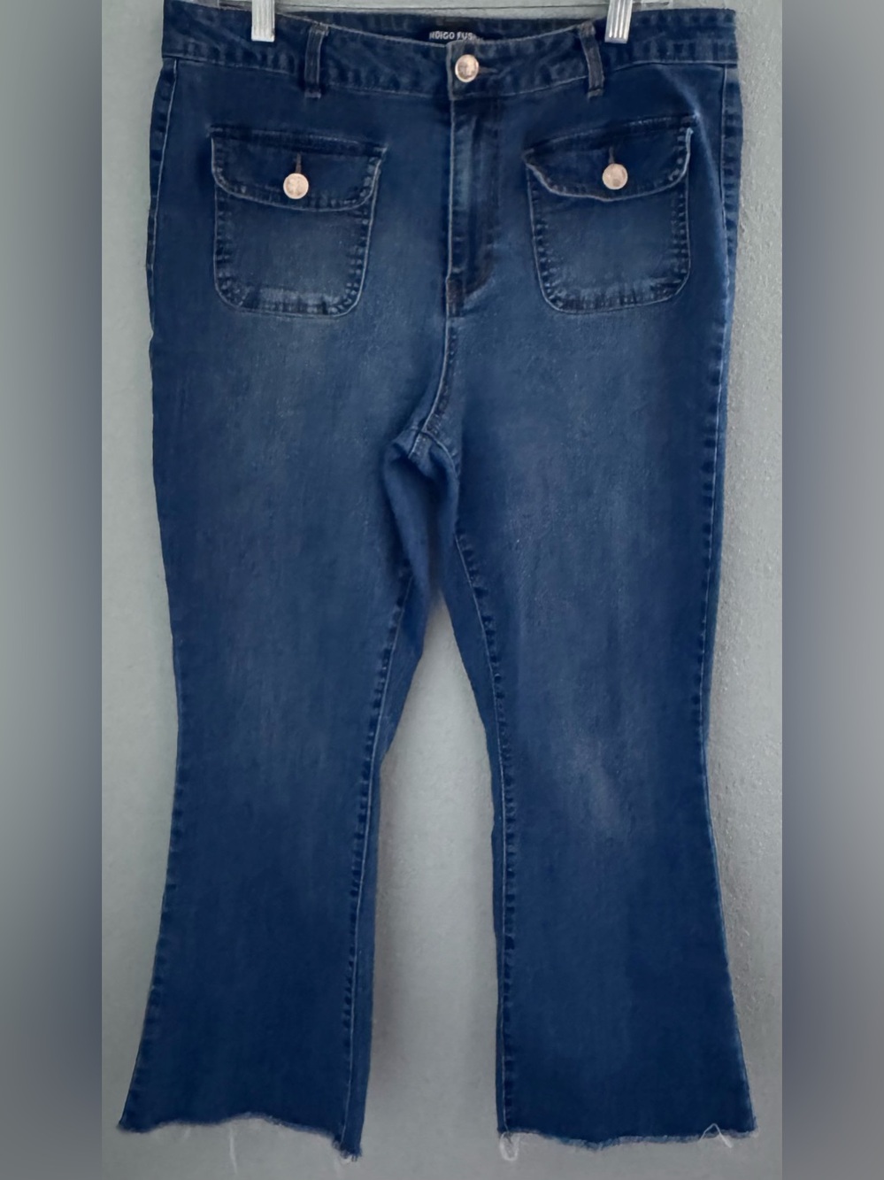 Women's Straight Leg Jeans in Dark Blue - Classic Casual Style